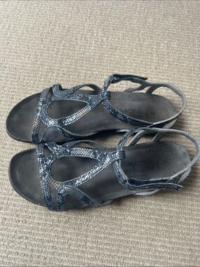 Naot Women's Dorith Sandals
